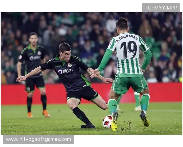 西甲联盟对球员静立15秒抗议行动发起法律诉讼要求解释